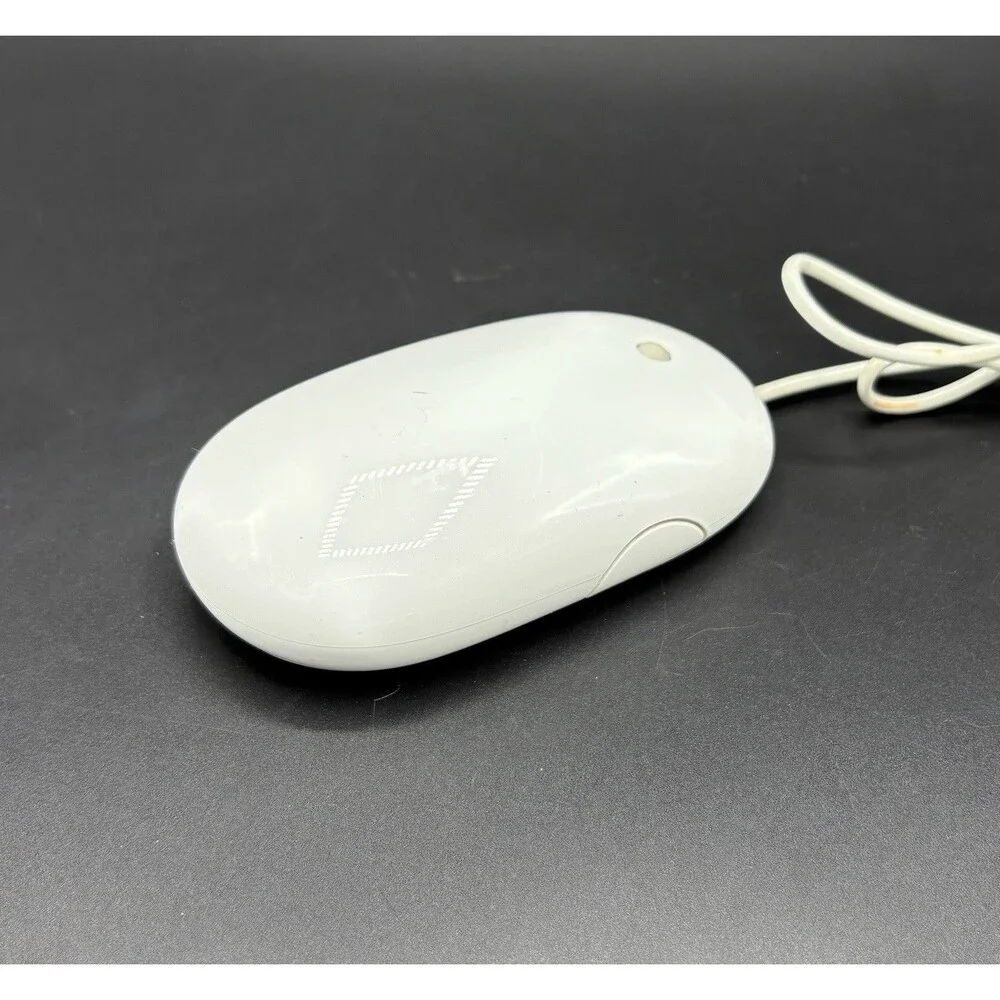 Genuine Apple A1152 USB Wired Optical Mouse White Tested